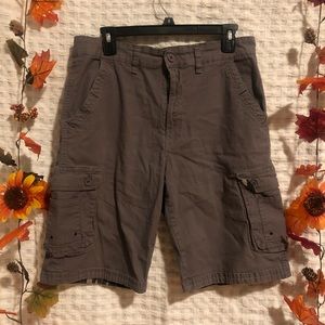 gray men's shorts size 32
